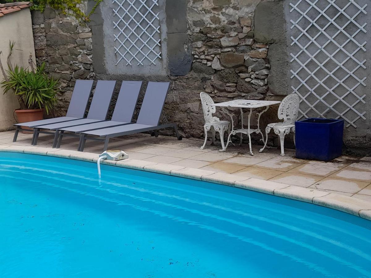 Le Gite De Sainte Valiere Piscine Et Spa Exteriör bild