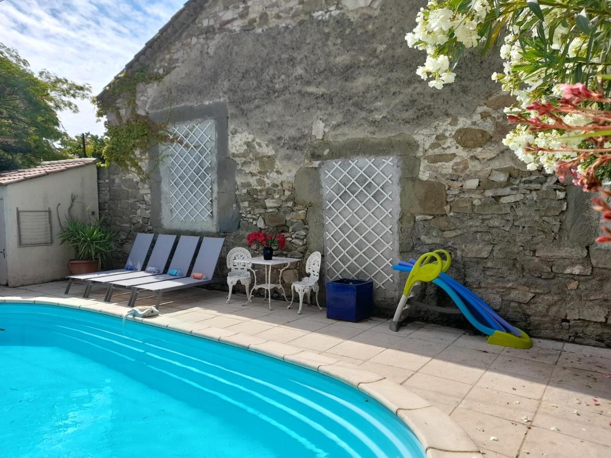 Le Gite De Sainte Valiere Piscine Et Spa Exteriör bild